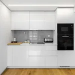Whome Urban Oasis: Modern Living With Parking & Ac