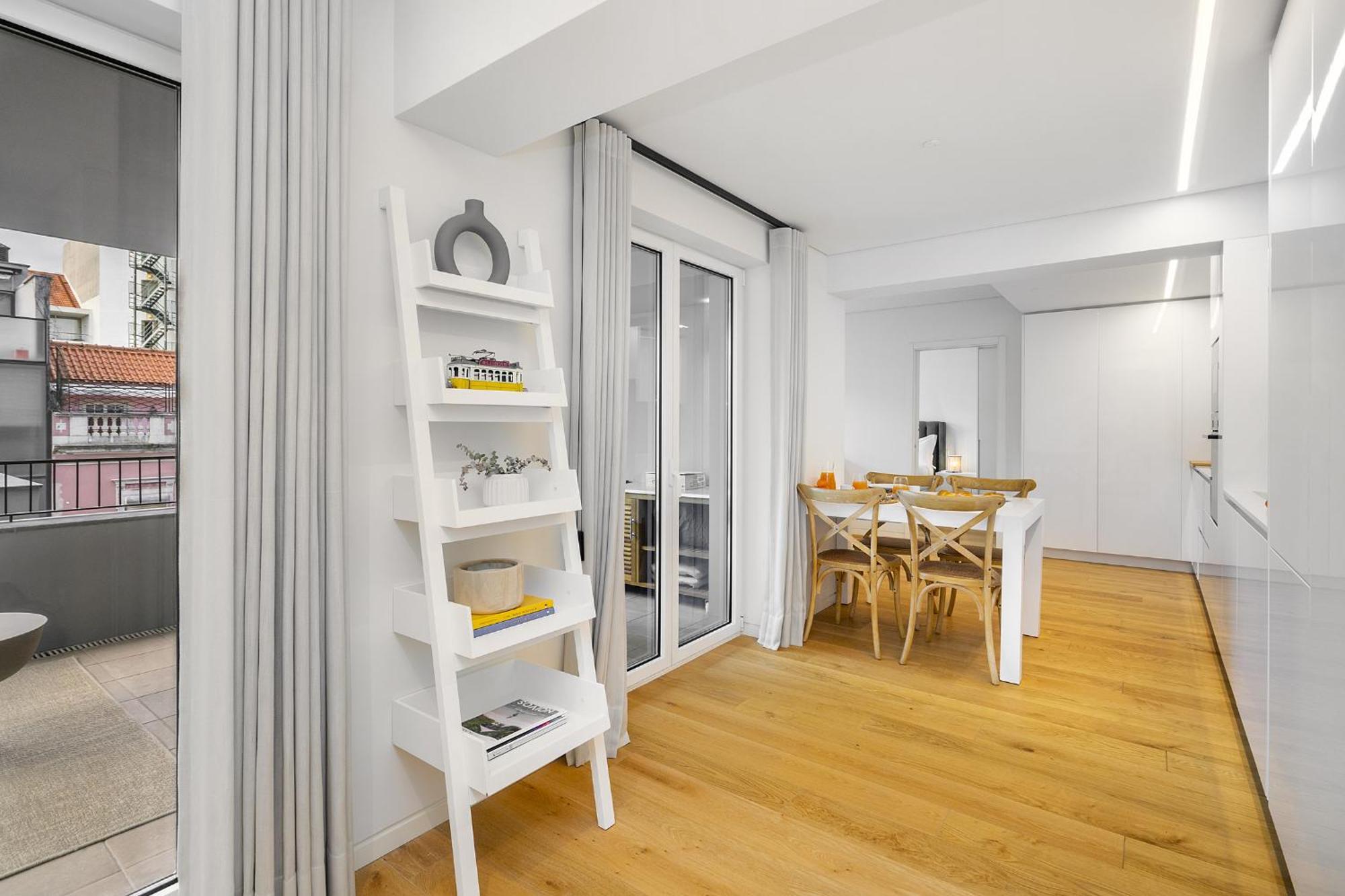 Whome Urban Oasis: Modern Living With Parking & Ac Apartment Lisbon
