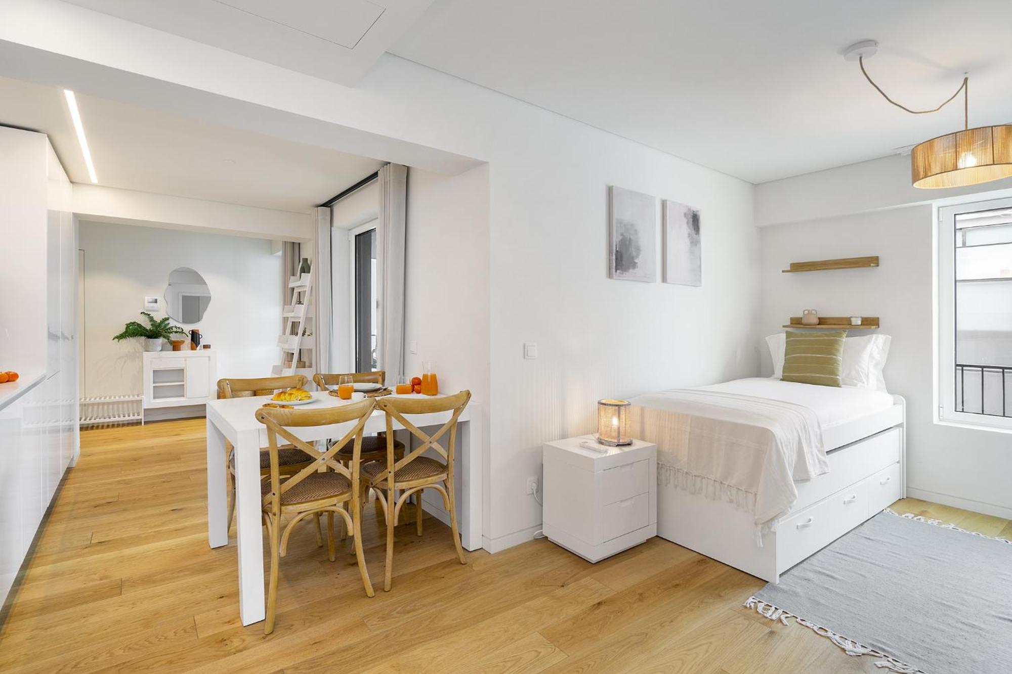 Whome Urban Oasis: Modern Living With Parking & Ac Lisbon