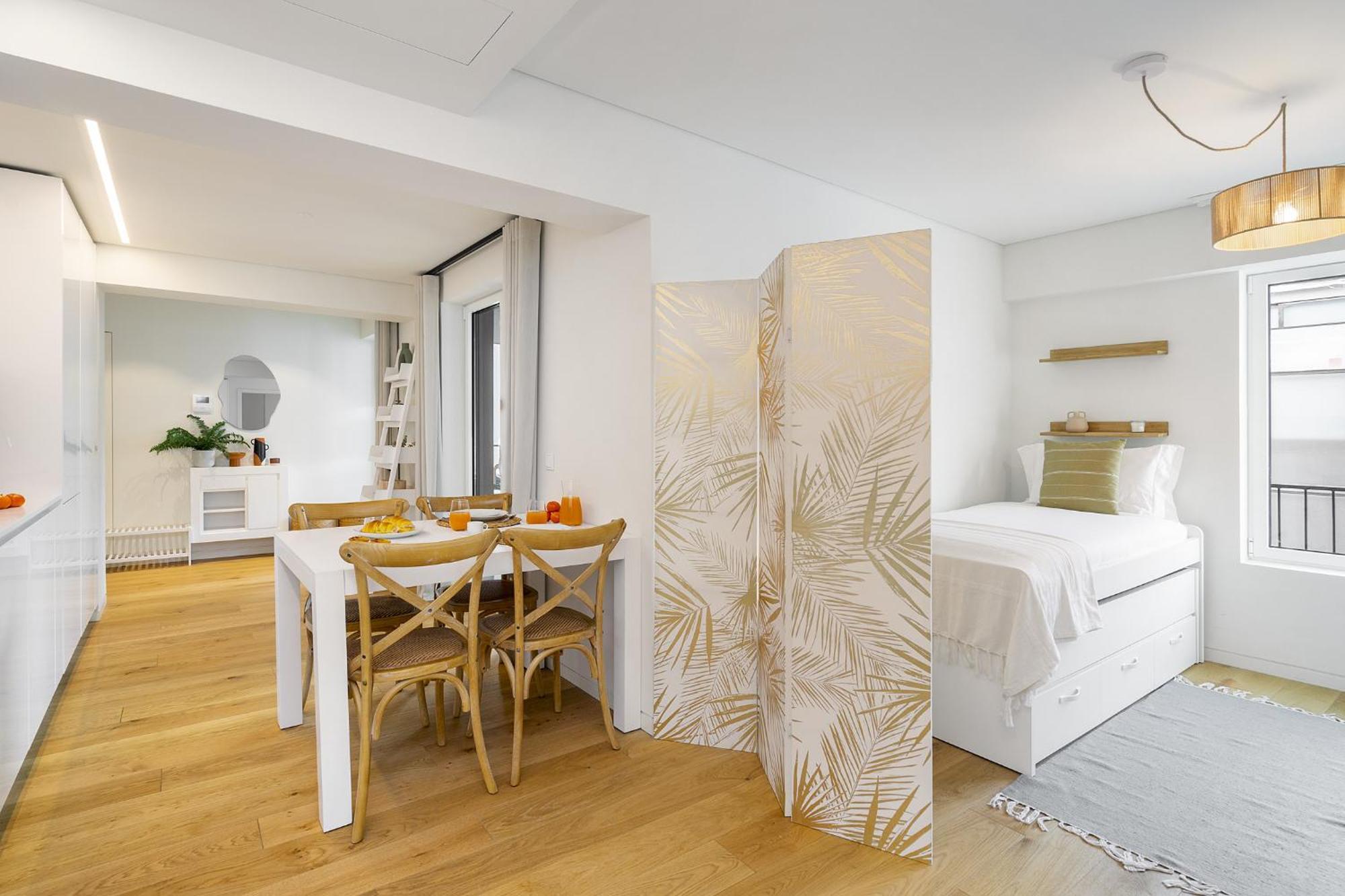 Whome Urban Oasis: Modern Living With Parking & Ac Lisbon